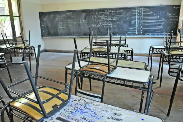 Los docentes profundizan la lucha salarial con un paro por 48 horas y una protesta en las calles