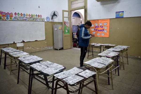 Jóvenes esperan que en las PASO no se repita la experiencia del 11 de junio