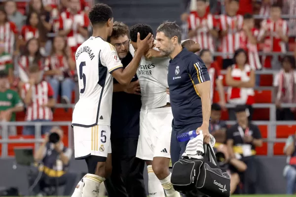 Más problemas para Real Madrid: Militao se rompió los ligamentos y se perderá el resto de la temporada