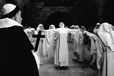 Se proyecta la película Madre Juana de los Ángeles en el Círculo de la Prensa