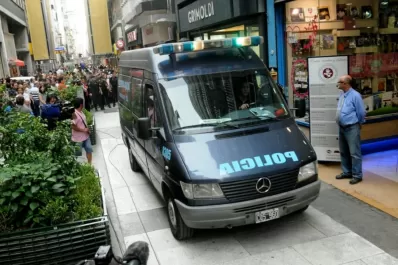 Allanaron cuevas de la city porteña y hay varios arbolitos detenidos