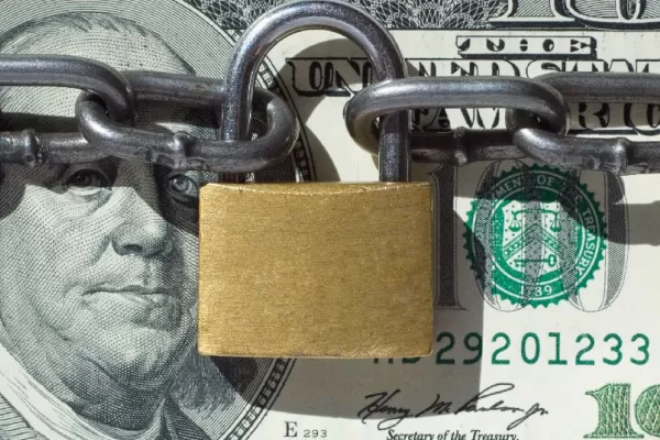 Cuántos cepos cambiarios se crearon en los últimos cuatro años