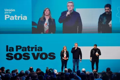 Dirigentes de UxP reconocieron que los resultados de las PASO fueron un llamado de atención