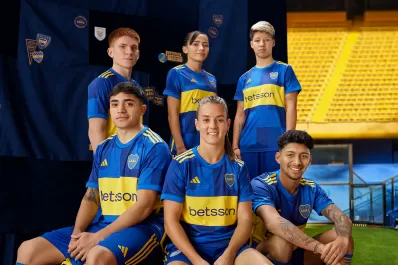 Inspirada en Caminito, Boca presentó su nueva camiseta para la Copa de la Liga
