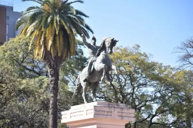 Cómo funcionarán en la capital los servicios municipales por el feriado del lunes 21