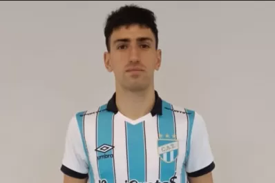 El delantero Justo Giani es el cuarto refuerzo que llega a Atlético Tucumán