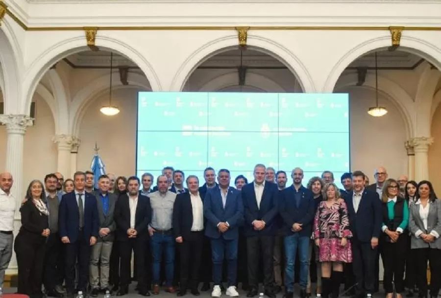 Buscan incorporar el fútbol femenino en las escuelas de Tucumán