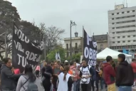 Vayan a laburar: el grito de una vecina como reacción a los manifestantes en el microcentro