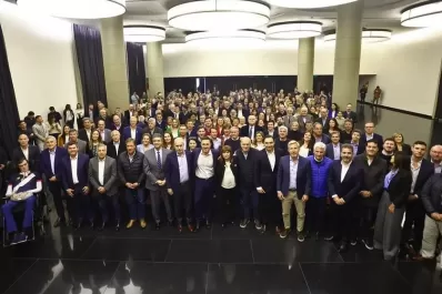 Bullrich alineó la tropa de JxC y mostró volumen político