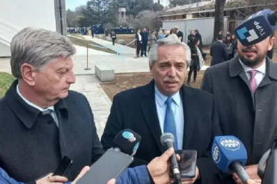 El Presidente anticipó el anuncio de Massa: suma fija, bono a jubilados y suba en planes sociales