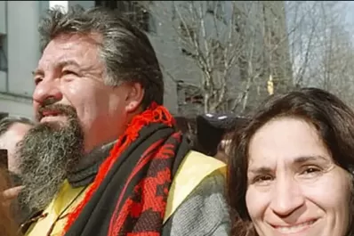 La ex esposa de Castells ratificó que ellos organizaron los saqueos