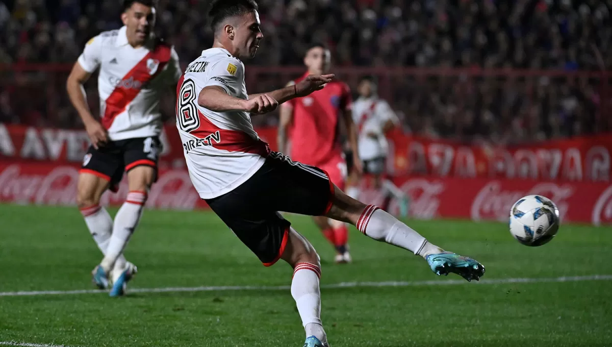 TROPIEZO. River viene de caer en el debut ante Argentinos Juniors.