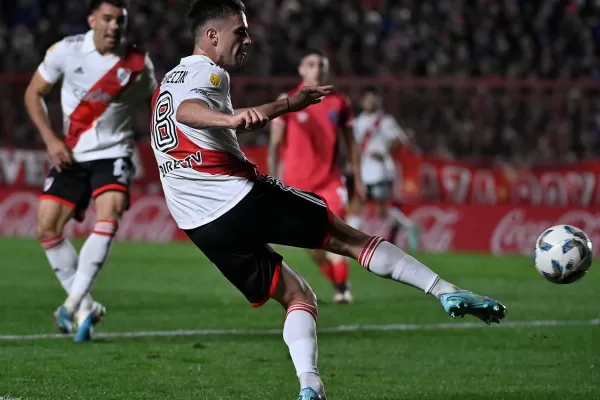 Sarmiento-Boca y River-Barracas, lo mejor de la Copa de la Liga para seguir hoy por TV