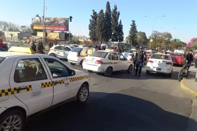 “Nosotros nunca dejamos de lado a nadie”, se defendió el gremio de peones