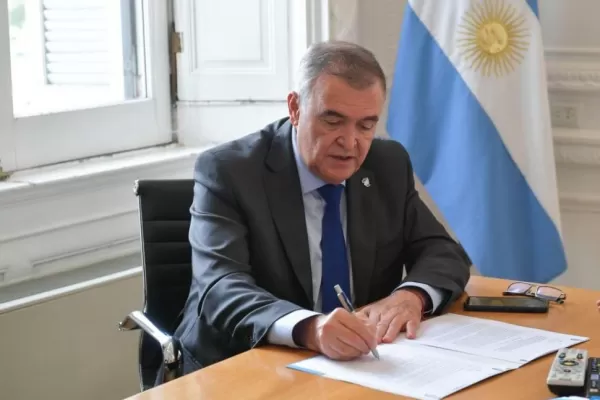 Jaldo fusionará Ministerios y eliminará Secretarías