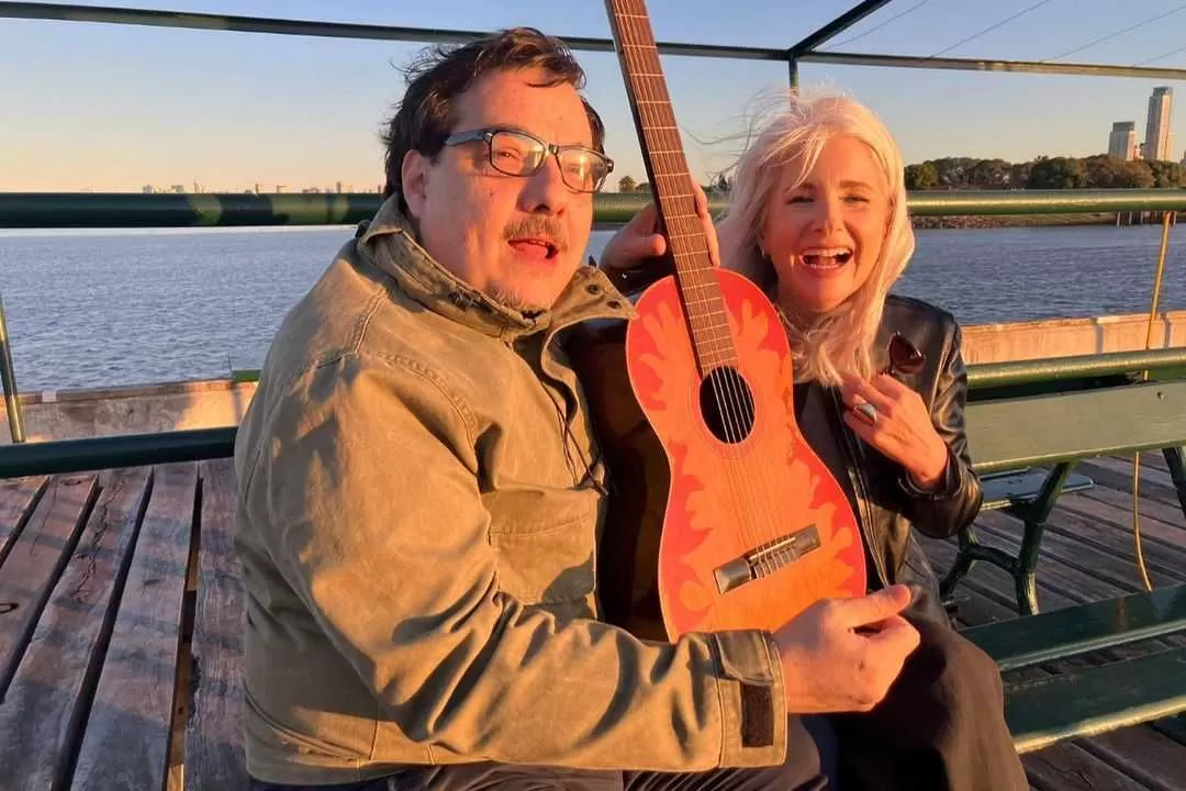 Fernán Mirás y Cecilia Dopazo en las grabaciones del documental