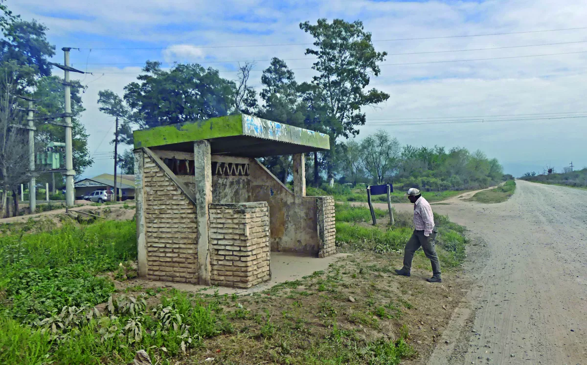 La 334, una ruta que desaparece por las crecientes