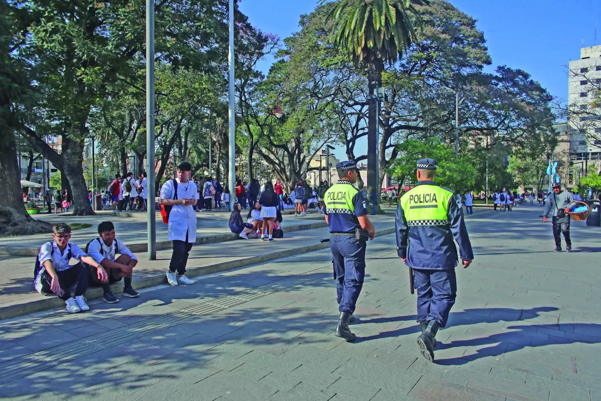 Por las amenazas, se despertaron los cazadores de brujas