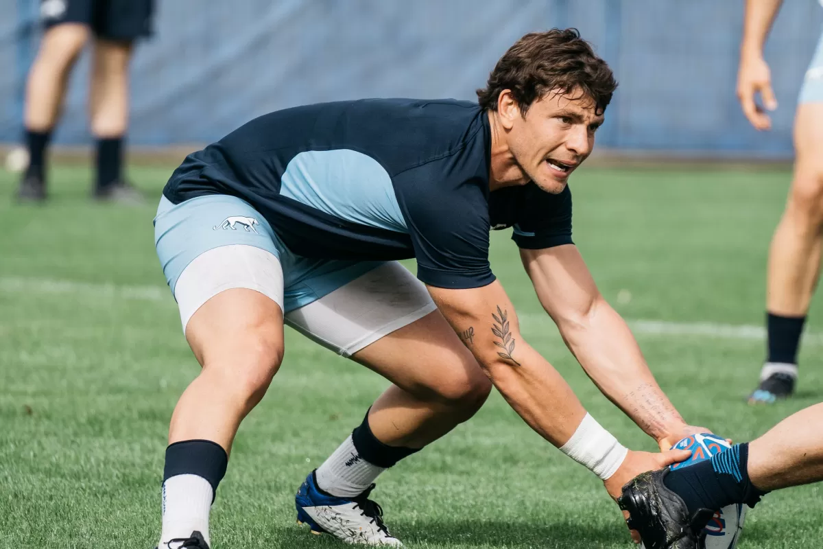 PREPARACIÓN. El seleccionado argentino realizó su primer entrenamiento en Francia. Foto tomada de Twitter / @lospumas.