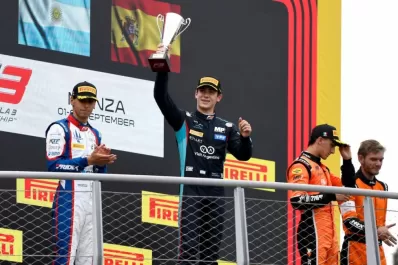 Histórico: el argentino Colapinto ganó la sprint de Monza y quedó segundo en el campeonato