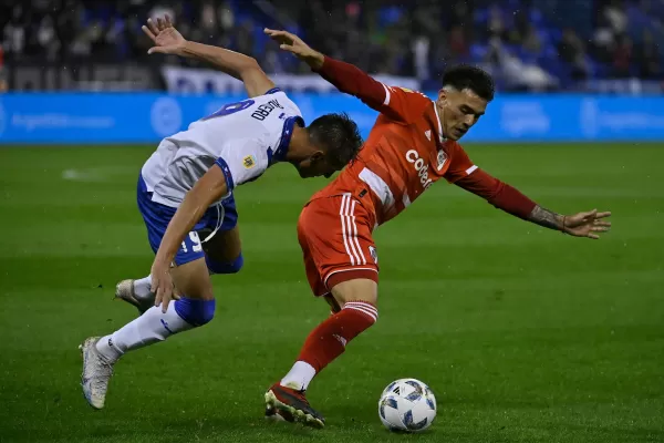 Copa de la Liga: River la pasó mal en Liniers y cayó ante Vélez