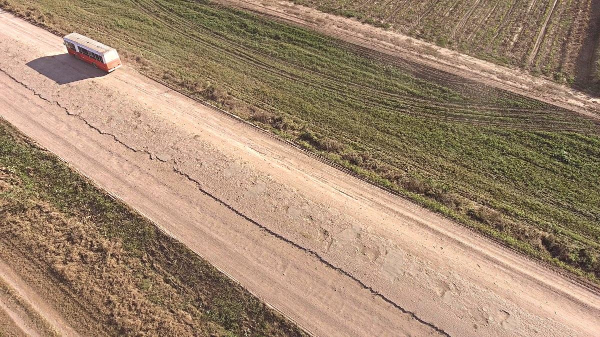 El mal estado de las rutas, en imágenes: así están los caminos y puentes en el interior de la provincia