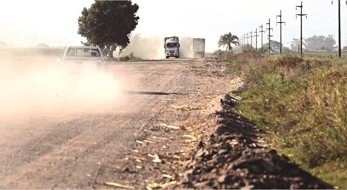 El mal estado de las rutas, en imágenes: así están los caminos y puentes en el interior de la provincia