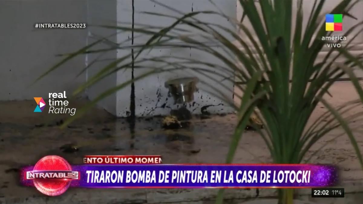 Tiraron bombas de pintura en la casa de Aníbal Lotocki