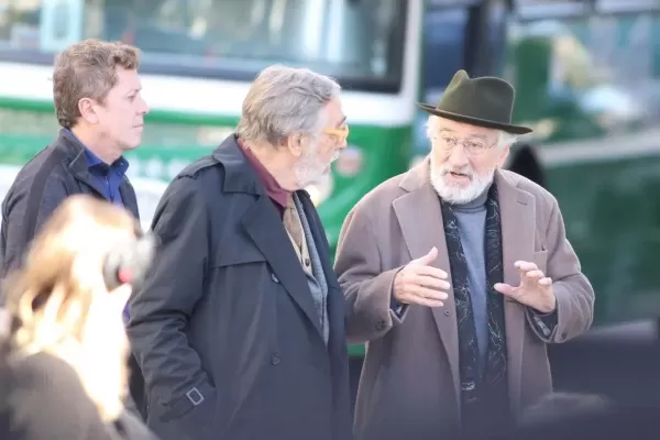 Difundieron las primeras imágenes de la serie que Robert De Niro y Luis Brandoni filmaron en Argentina