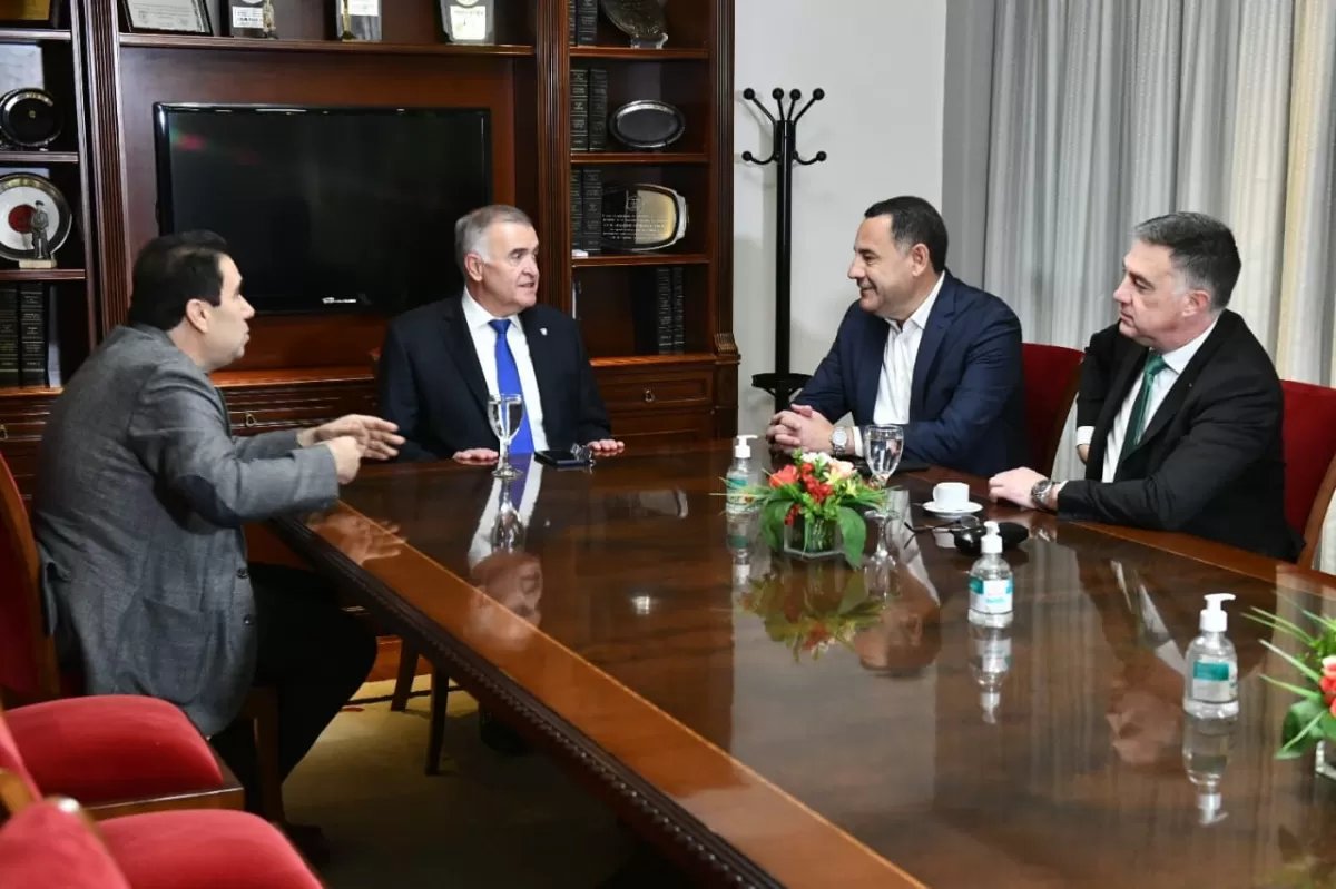 El vicegobernador con las autoridades legislativas 