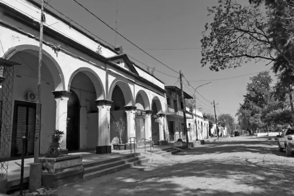 Vecinos intentaron evitar la detención del comisionado acusado de secuestro extorsivo