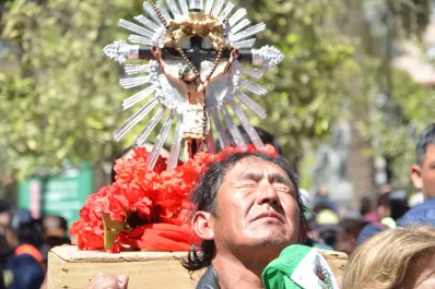 En imágenes, toda la emoción y la devoción por el Señor y la Virgen del Milagro