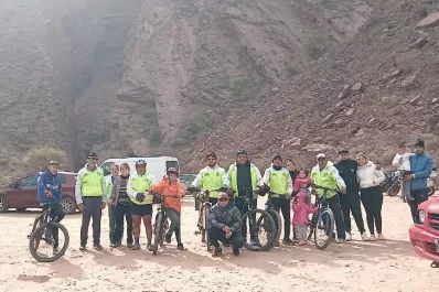 Por el Milagro, una familia tucumana pedaleó entre los valles más de 500 km