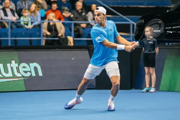 Francisco Cerúndolo y Sebastián Báez tuvieron un buen arranque en el Abierto de Australia