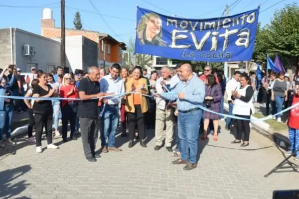 Inauguraron obras de pavimentación e iluminación en La Cocha