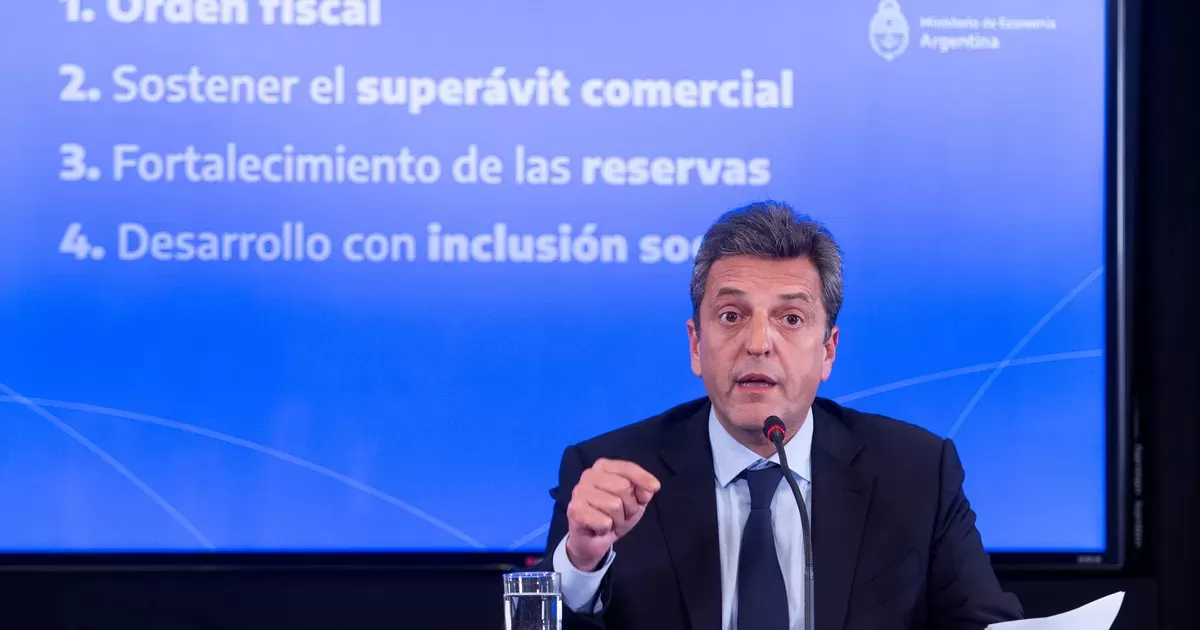 Massa busca compensar la devaluación.