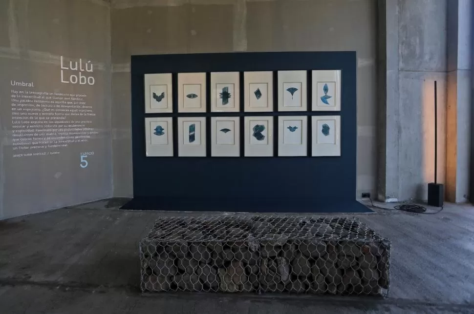 AL TOPE DEL PODIO. El primer premio de Espacio Dar se lo llevó el espacio N° 5 “Umbral”, realizado por El taller galería arte, de Mariana Sabeh y de María Elvira Forenza. FOTOS DE PAULA CARLINO 