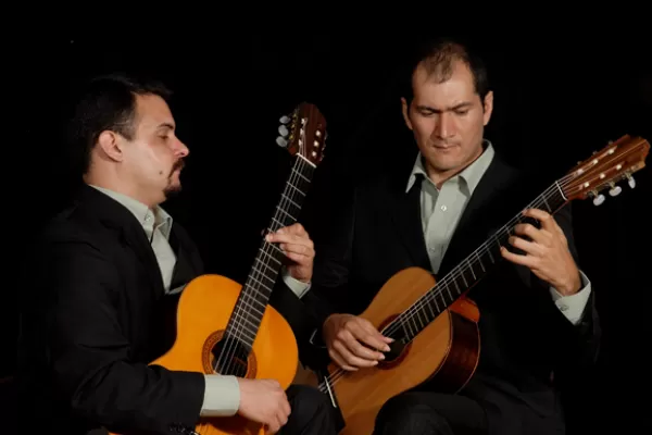 El sonido exquisito de las cuerdas, multiplicado por dos