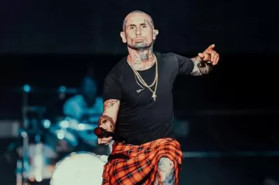 Ke Personajes hizo llorar a una fanática en Salta