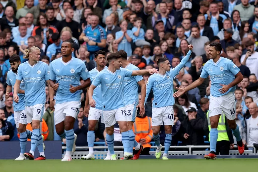 Julián Álvarez fue titular en un nuevo triunfo del Manchester City