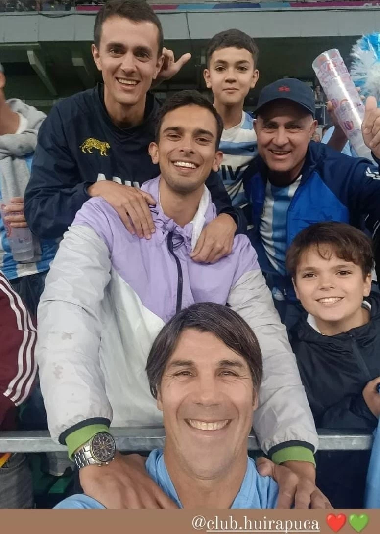 EN FRANCIA. Molinuevo y familiares estarían viendo el Mundial de Rugby, que se juega en ese país. 