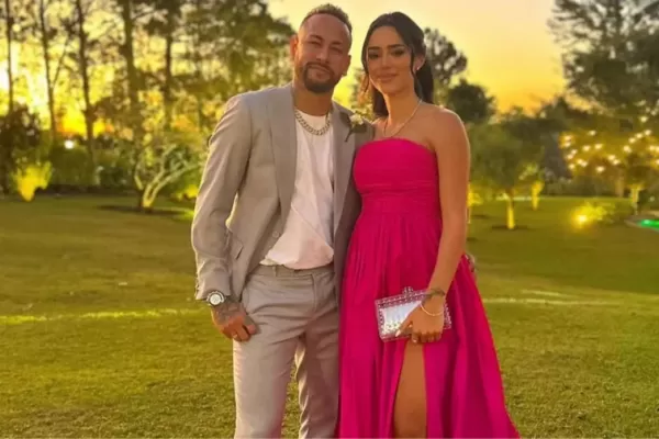 El contundente descargo de la novia embarazada de Neymar en medio del escándalo por supuestas infidelidades