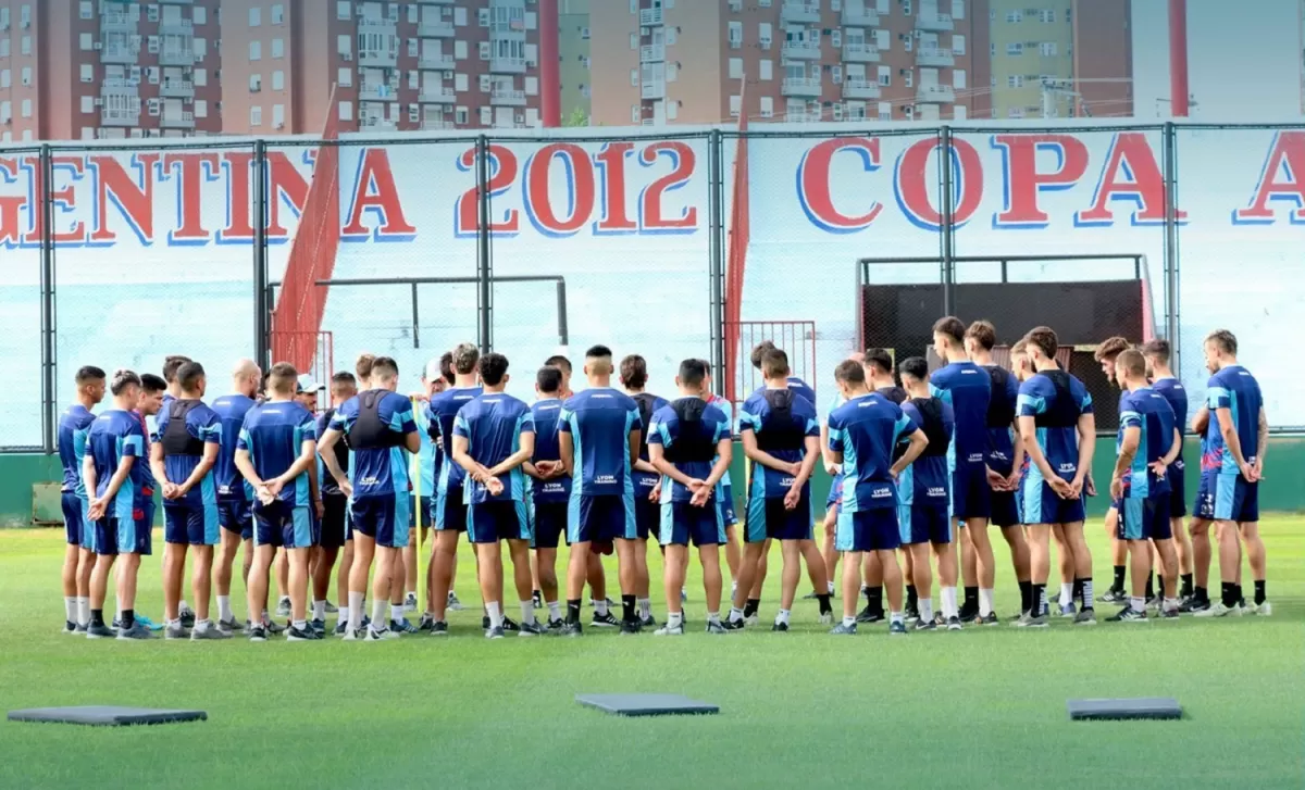 Atlético Tucumán recibe a Arsenal, un rival necesitado de puntos