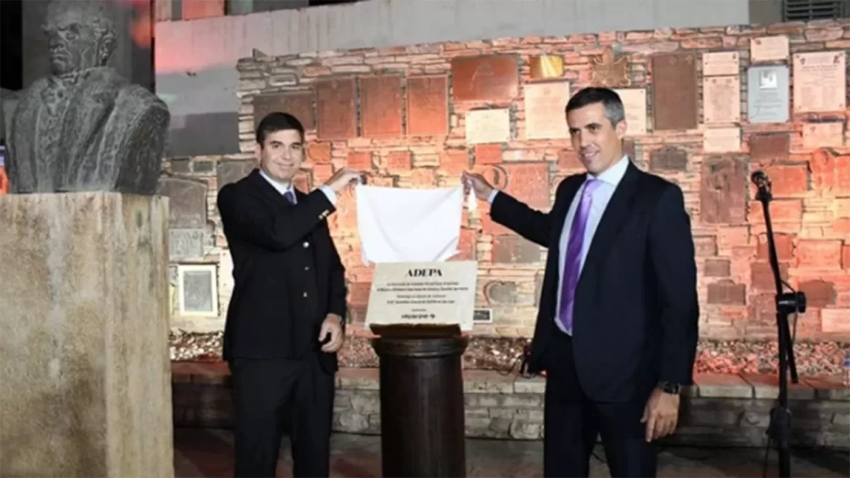 RECORDATORIO. Dessein y Diego Fuentes, del Diario Huarpe de San Juan.