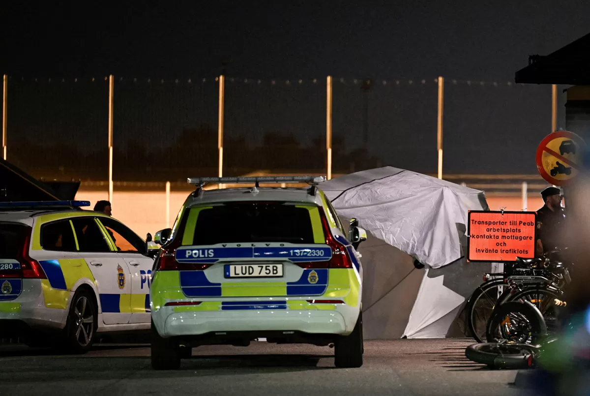 BALAZOS. En uno de los últimos hechos de violencia, un hombre fue masacrado a tiros en el sur de Estocolmo. 