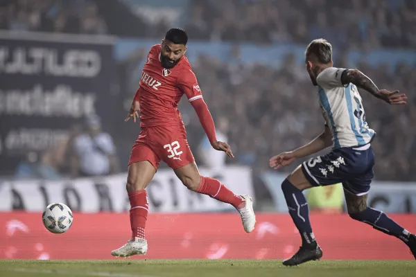 Con un gol del tucumano Canelo, Independiente le ganó el clásico de Avellaneda a Racing