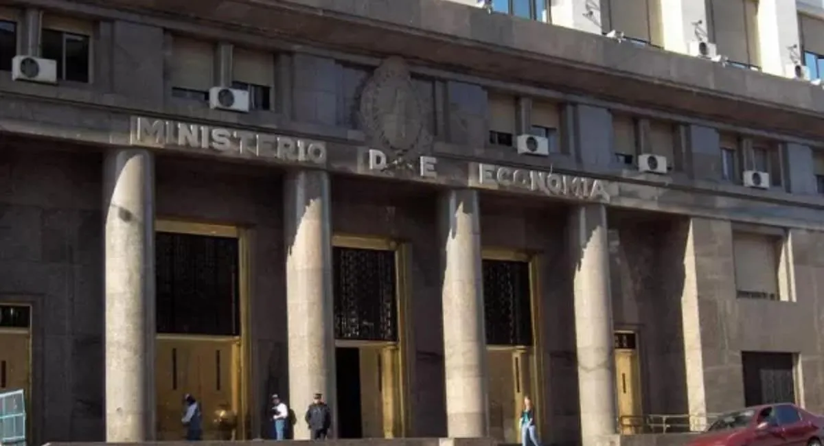 En septiembre, la recaudación impositiva creció 102,3% y llegó a $4,1 billones