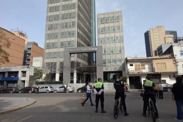 Evacuaron otra vez el Palacio de Tribunales por una amenaza de bomba