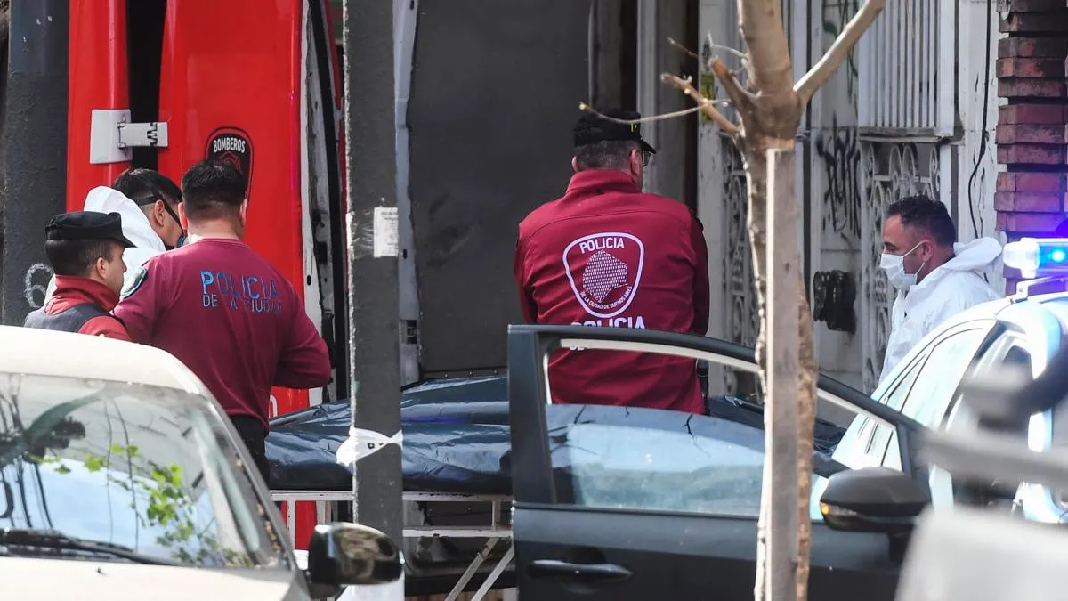 Buenos Aires: un joven chino mató a sus suegros, hirió a su pareja embarazada y se suicidó