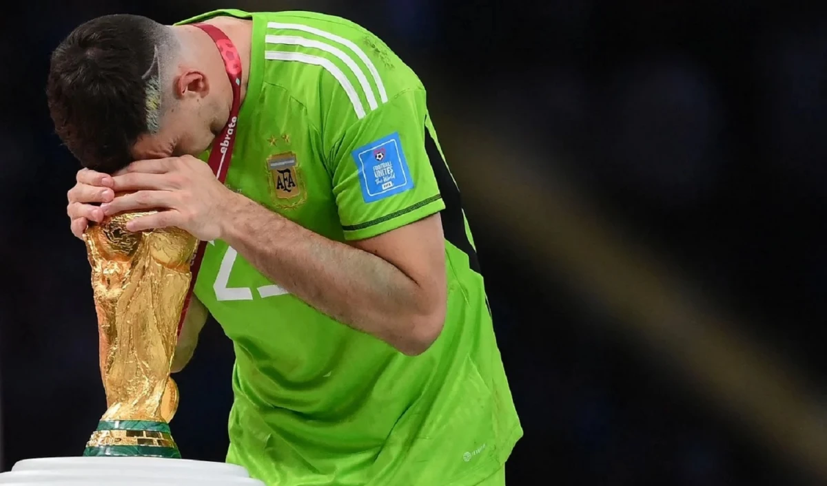 CON LA COPA. Según Martínez, caer en la final del Mundial, habría sido un antes y un después en su carrera. FOTO DE OLÉ